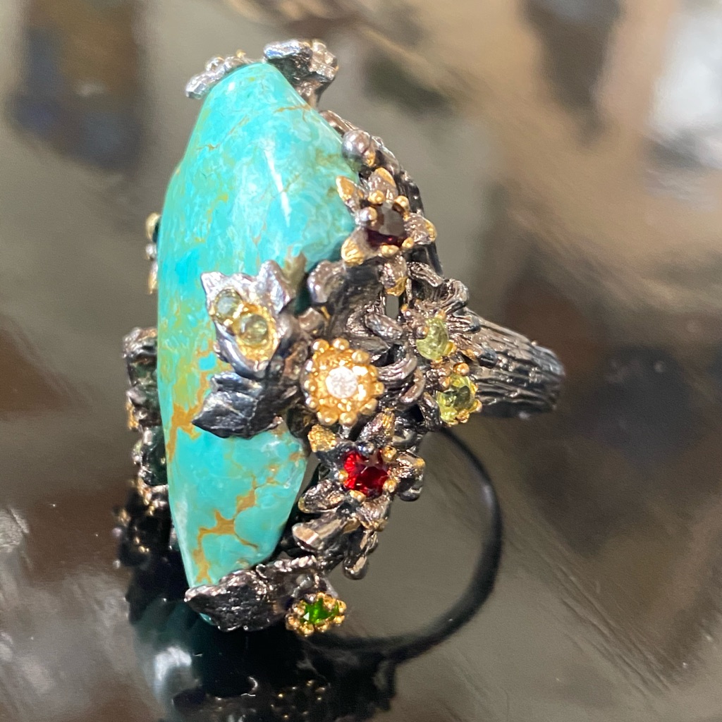 Gorgeous Genuine Turquoise Ring With Gemstones